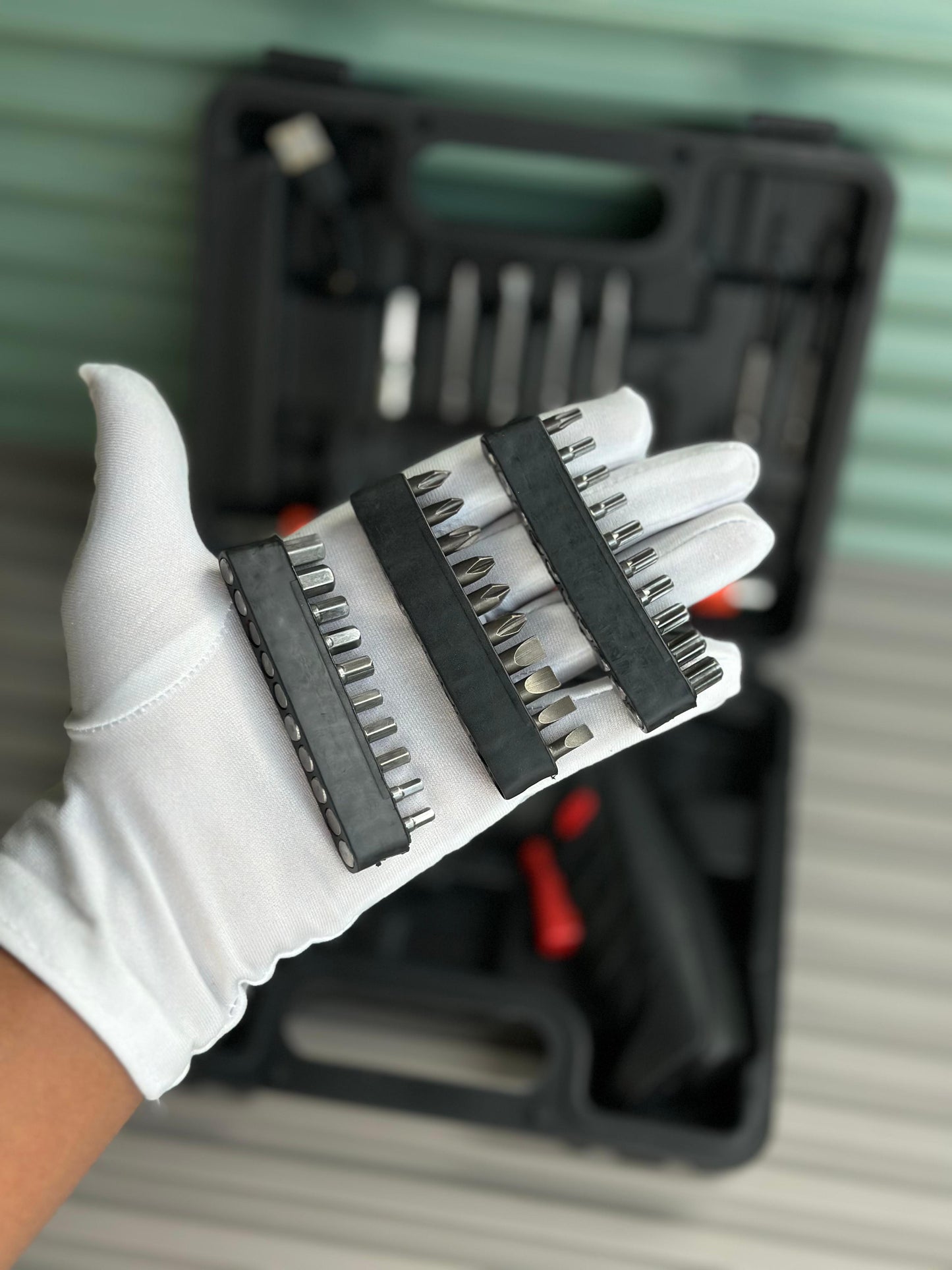 Rechargeable Electric Screwdriver Set