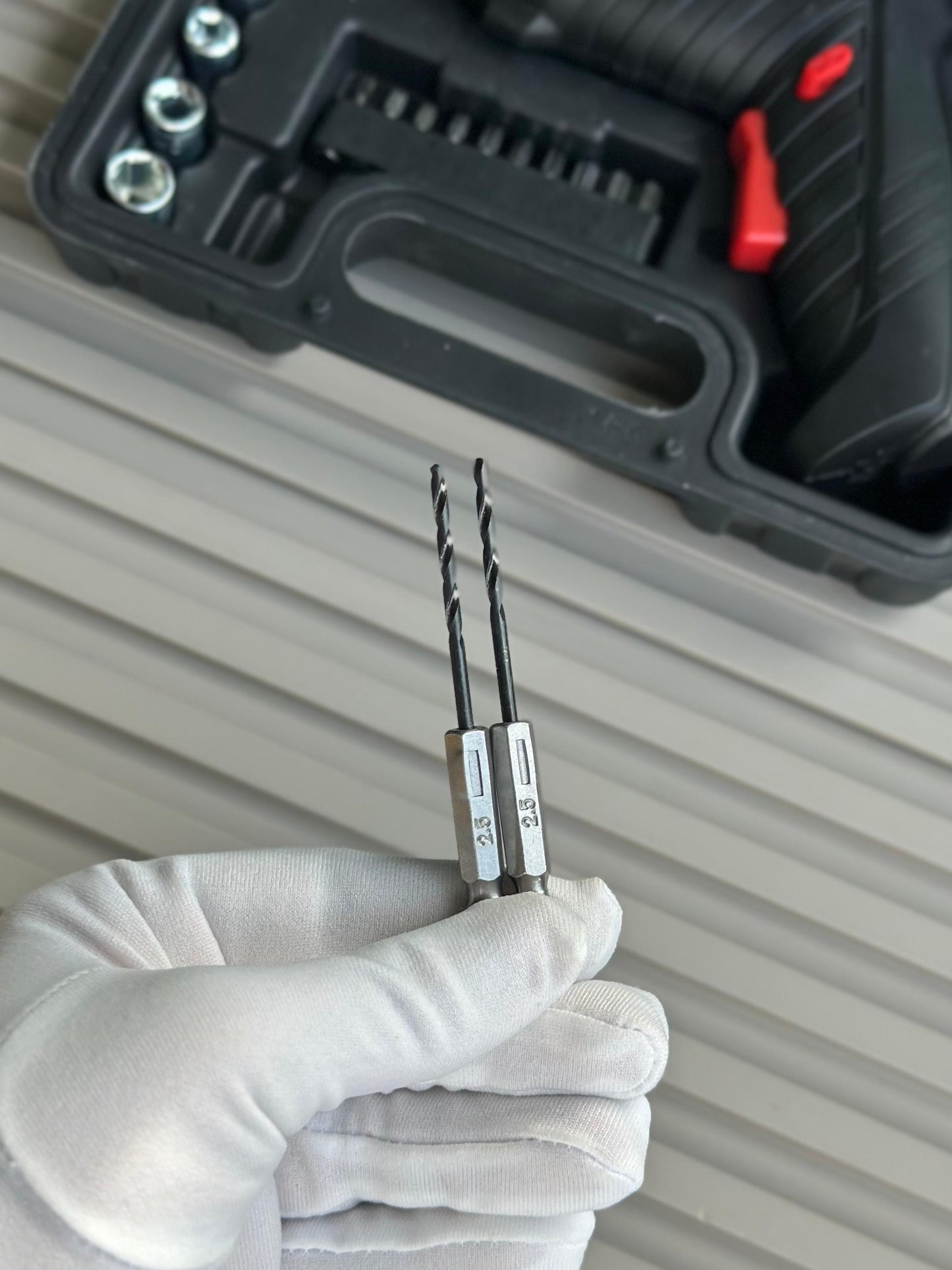 Rechargeable Electric Screwdriver Set