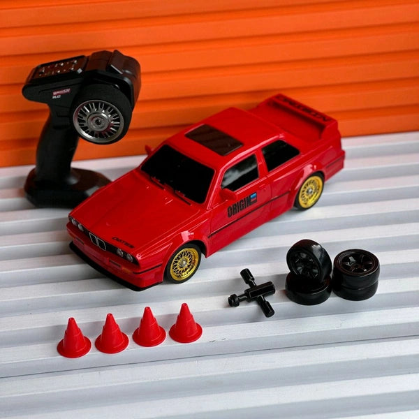 Remote Control Car 2.4GHZ High Speed Racing Car with Drift Tires, Roadblocks And LED Headlights Dual